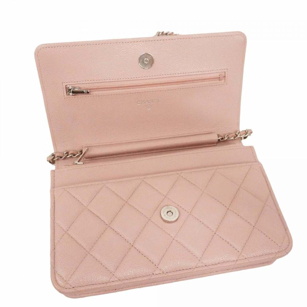 CHANEL Pink Caviar Leather Wallet - Picture 4 of 10